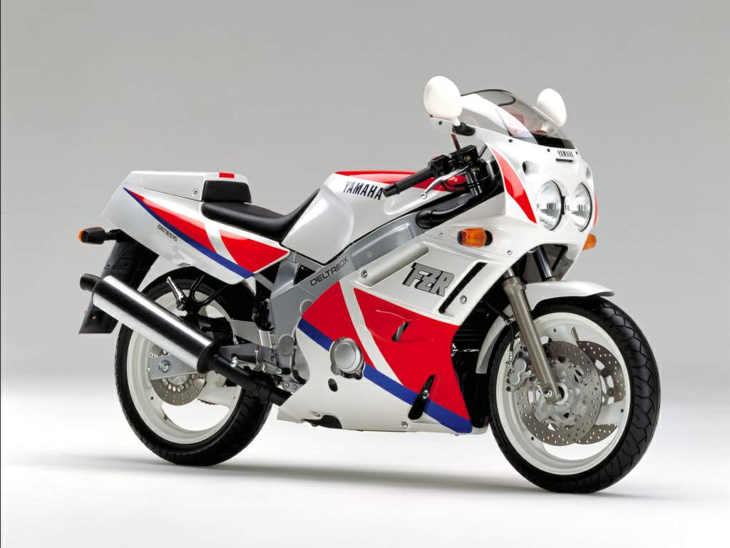 1990 Yamaha FZR600